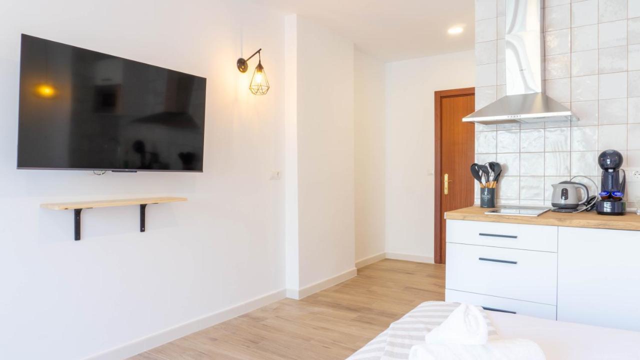 Apartment Carihuela Beach Malaga Torremolinos Esterno foto