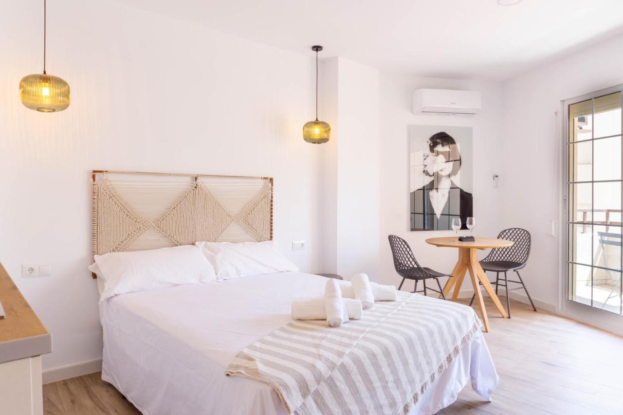Apartment Carihuela Beach Malaga Torremolinos Esterno foto
